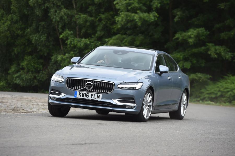  Volvo S90 D4 Inscription 2016 года  (UK) (фото 14 из 30)